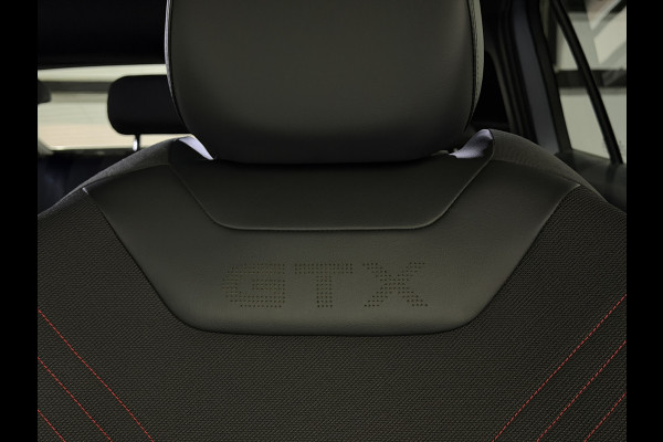 Volkswagen ID.5 GTX 77 kWh | ACC | Panoramadak | Keyless | Adaptief sportonderstel | Warmtepomp | Trekhaak