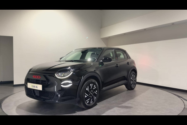 Fiat 600E RED 54 kWh | Apple CarPlay - Android Auto | LED lampen voor & achter | Hill Hold