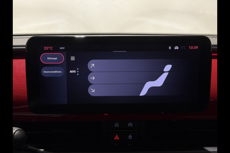Fiat 600E RED 54 kWh | Apple CarPlay - Android Auto | LED lampen voor & achter | Hill Hold
