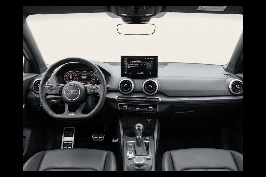 Audi Q2 35 TFSI S Edition 150pk | Trekhaak | 18 inch Lichtmetalen velgen | Stoelverwarming | S-line interieur | Matrix Led | Verlengde garantie