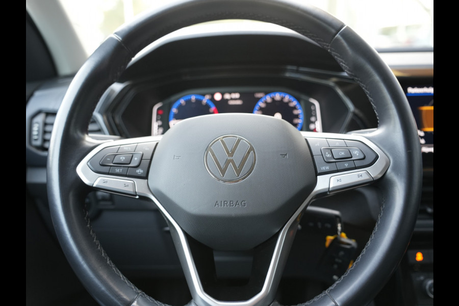 Volkswagen T-Cross 1.0 TSI Life | Cruise control adaptief | LED | Draadloze telefoonlader |