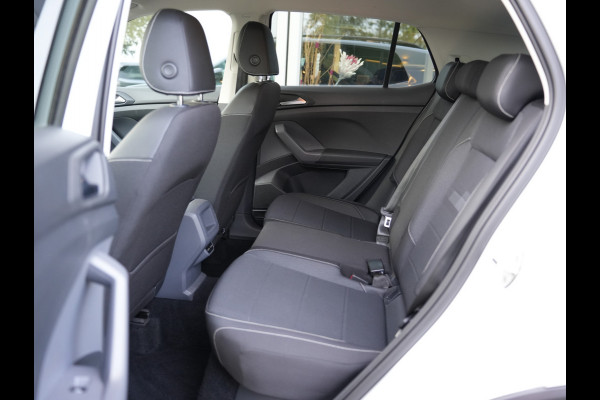 Volkswagen T-Cross 1.0 TSI Life | Cruise control adaptief | LED | Draadloze telefoonlader |