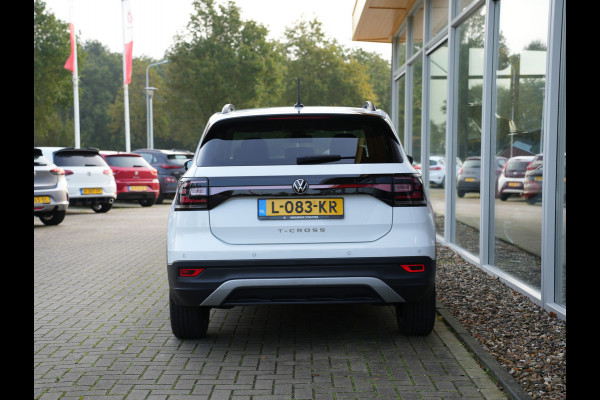 Volkswagen T-Cross 1.0 TSI Life | Cruise control adaptief | LED | Draadloze telefoonlader |