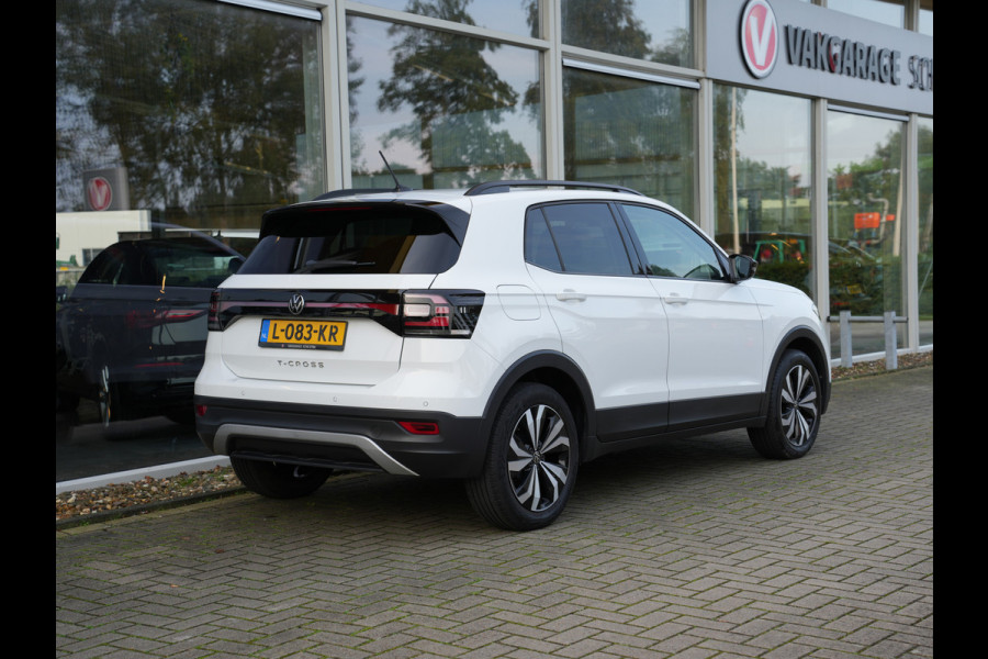 Volkswagen T-Cross 1.0 TSI Life | Cruise control adaptief | LED | Draadloze telefoonlader |