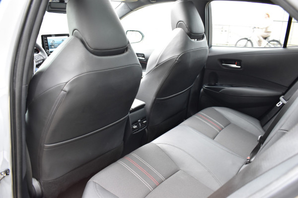Toyota Corolla 2.0 Hybrid GR-Sport Plus Pano Bi-tone Automaat 10 jaar toyota garantie