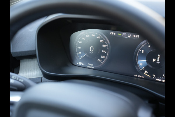 Volvo XC40 1.5 T2 Plus Bright | Harman/Kardon | 360° Camera | Pilot Assist |