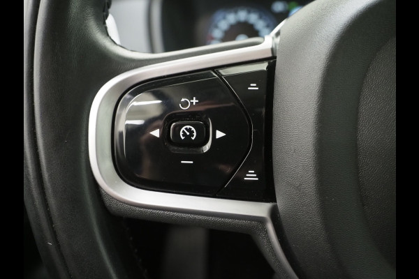 Volvo XC90 2.0 T8 Recharge AWD Inscription 7p Long range | Leder | Trekhaak | Pilot Assist | Memory | Camera | Keyless | BLIS | Carplay