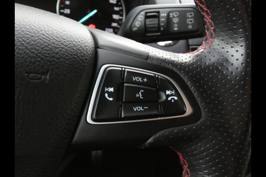 Ford EcoSport 1.0 EcoBoost ST-Line | TREKHAAK | APPLE CARPLAY | KEYLESS ENTRY |