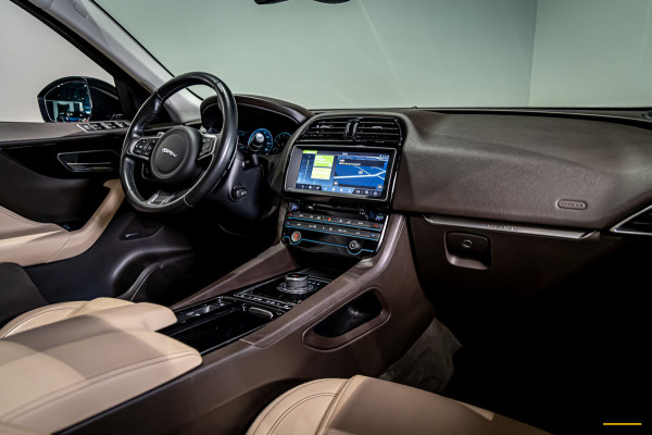 Jaguar F-Pace 2.0 Portfolio AWD 30t|NAP|Pano|Memory|Meridian