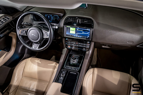 Jaguar F-Pace 2.0 Portfolio AWD 30t|NAP|Pano|Memory|Meridian