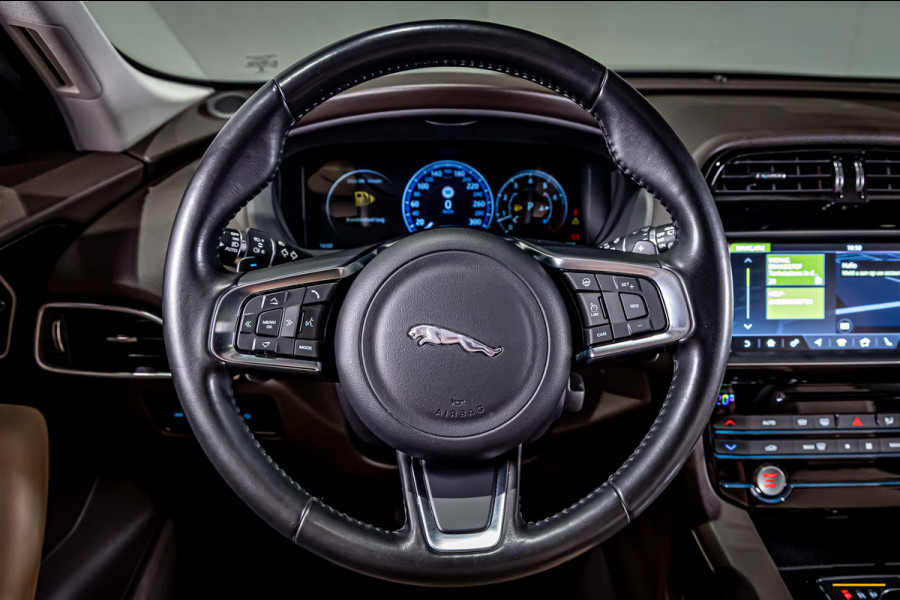 Jaguar F-Pace 2.0 Portfolio AWD 30t|NAP|Pano|Memory|Meridian
