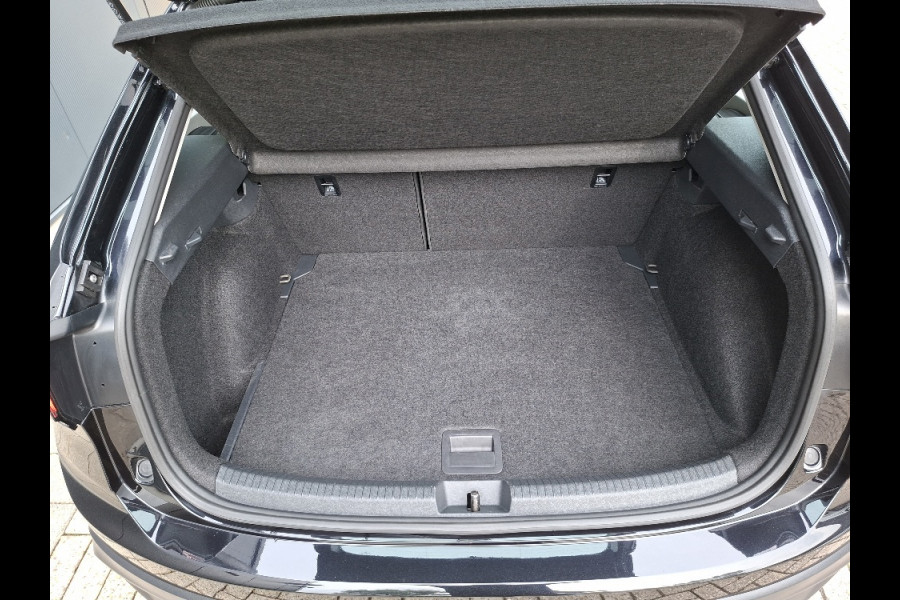 Volkswagen Taigo 1.0 TSI Life Business * AUTOMAAT * Apple Carplay * 37.000KM!