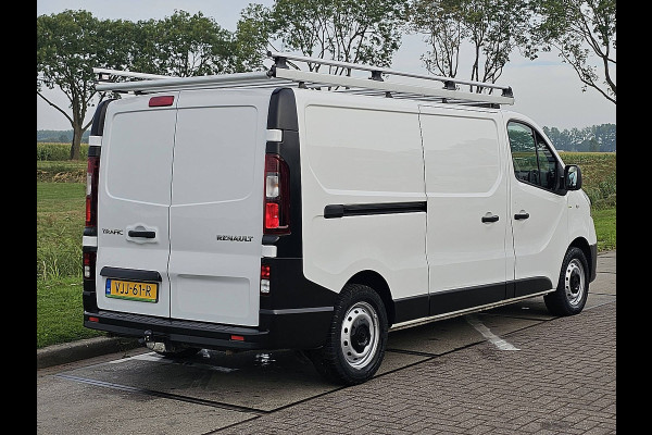 Renault Trafic 2.0 dCi 120 T29 L2H1 Comfort 2x Zijdeur, Cruise, Airco, Pdc, Carplay, Navi, Oh-historie, Trekhaak, Imperiaal, 1e eigenaar