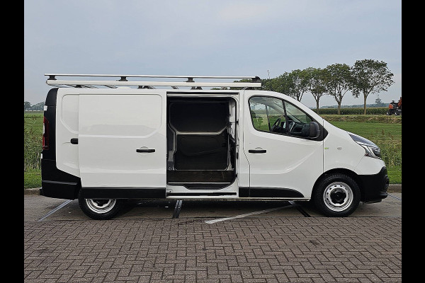 Renault Trafic 2.0 dCi 120 T29 L2H1 Comfort 2x Zijdeur, Cruise, Airco, Pdc, Carplay, Navi, Oh-historie, Trekhaak, Imperiaal, 1e eigenaar