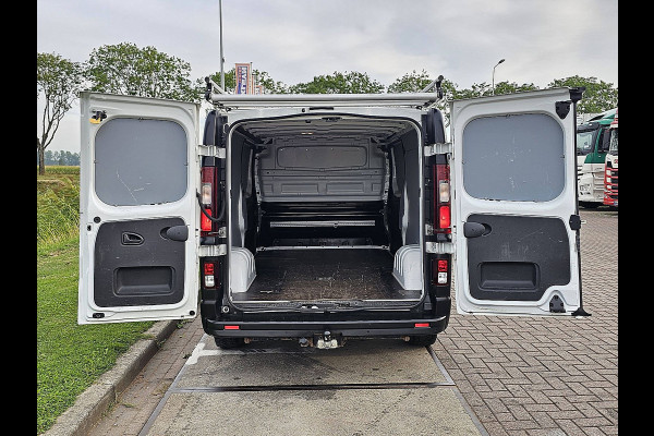 Renault Trafic 2.0 dCi 120 T29 L2H1 Comfort 2x Zijdeur, Cruise, Airco, Pdc, Carplay, Navi, Oh-historie, Trekhaak, Imperiaal, 1e eigenaar
