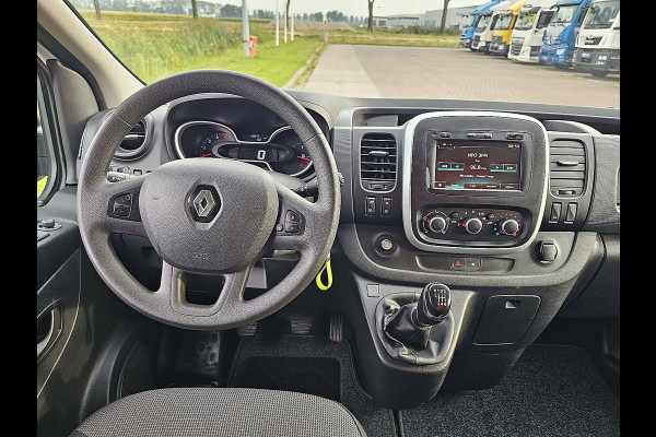 Renault Trafic 2.0 dCi 120 T29 L2H1 Comfort 2x Zijdeur, Cruise, Airco, Pdc, Carplay, Navi, Oh-historie, Trekhaak, Imperiaal, 1e eigenaar