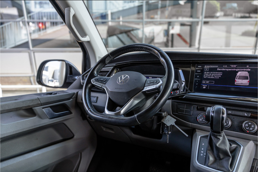 Volkswagen Transporter 2.0 TDI BULLI | ACC | Bi-Xenon | Virtual Cockpit | CarPlay | Discover Pro | Camera | Navigatie | MF Stuur | Nieuwe APK