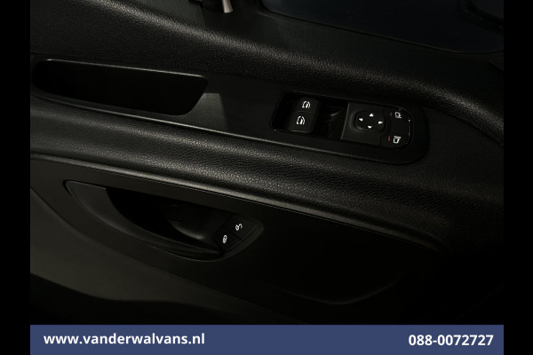 Mercedes-Benz Sprinter 211 CDI 115pk L2H2 Euro6 Airco | Camera | Trekhaak | Bijrijdersbank Bluetooth Telefoonvoorbereiding