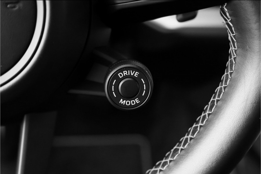 Porsche Cayenne Coupé 3.0 E-Hybrid Sport Design Pano ACC Stoelventilatie 18-wegs Bose 22"