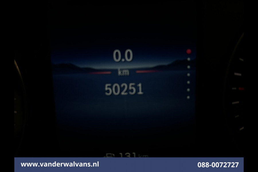 Mercedes-Benz Vito 114 CDI 136pk L2H1 Euro6 Airco | Camera | Cruisecontrol | Parkeersensoren Bijrijdersbank, Achterklep