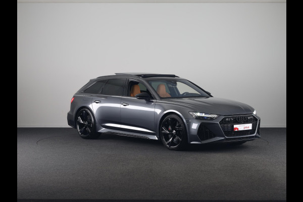 Audi RS6 Avant 4.0 TFSI quattro 600pk | Panoramadak | Keramische remmen | Head up Display | B&O | Servo sluiting | Vierwiel besturing |