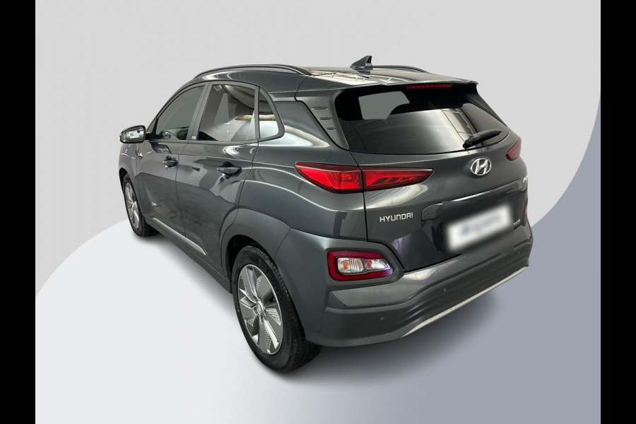 Hyundai Kona EV Premium 64 kWh | Slechts 33.500 KM| SOH 95,3 % | Volledig Dealeronderhouden |