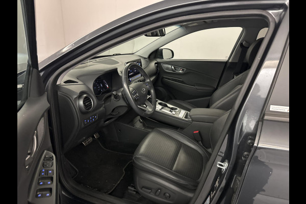 Hyundai Kona EV Premium 64 kWh | Slechts 33.500 KM| SOH 95,3 % | Volledig Dealeronderhouden |