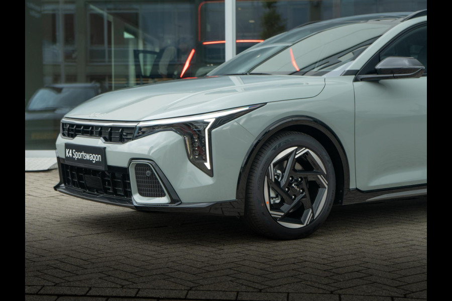 Kia K4 Sportswagon 1.0 T-GDi MHEV GT-Line Launch Edition (pano) | Actieprijs* | OP VOORRAAD | Navi. | Clima. | Glazen Schuif-/Kanteldak | Adapt. Cruise. | Dodehoekassistentie | Stoel&Stuur Verwarming | GT-Line Vegan Lederen Stoelbekleding