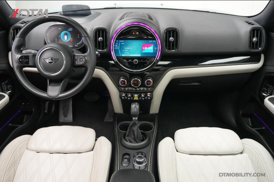 MINI Countryman 1.5 Cooper S E ALL4 | Panorama | Chester | Camera
