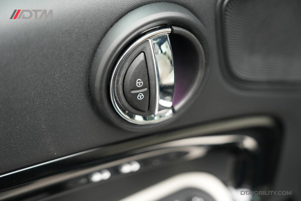 MINI Countryman 1.5 Cooper S E ALL4 | Panorama | Chester | Camera