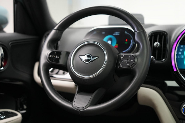 MINI Countryman 1.5 Cooper S E ALL4 | Panorama | Chester | Camera