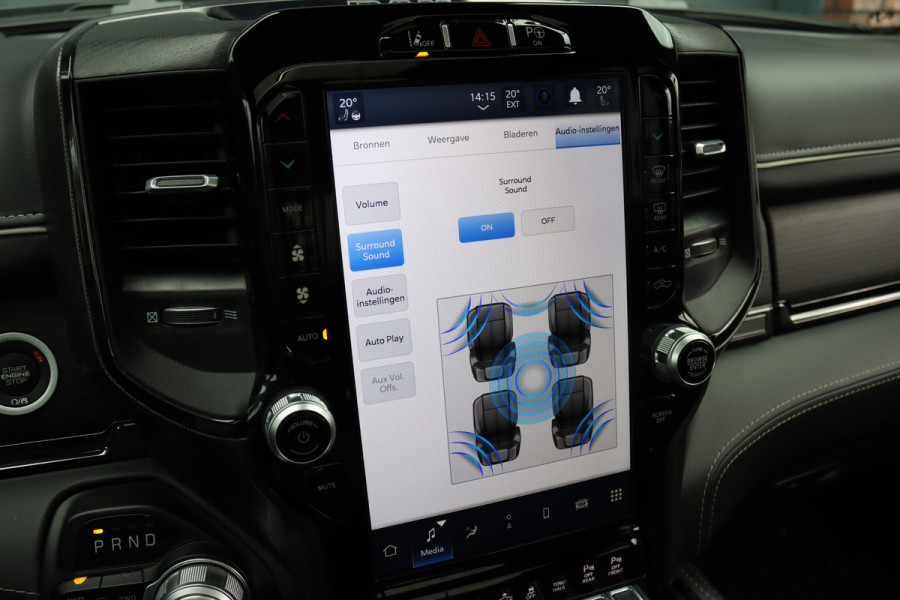 Dodge Ram 1500 5.7 V8 4x4 Crew Cab Limited | Prins-LPG | Luchtvering | Stoelventilatie V+A | Trekhaak | Panoramadak | ACC | Android Auto/Apple Carplay | HUD | Harman&Kardon | Surround Camera |