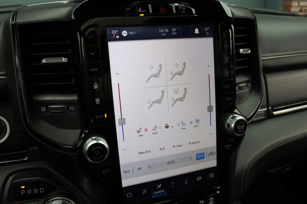 Dodge Ram 1500 5.7 V8 4x4 Crew Cab Limited | Prins-LPG | Luchtvering | Stoelventilatie V+A | Trekhaak | Panoramadak | ACC | Android Auto/Apple Carplay | HUD | Harman&Kardon | Surround Camera |