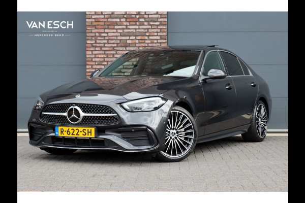 Mercedes-Benz C-Klasse 200 AMG Line | Panoramadak | Distronic+ | Camera | Sfeerverlichting Premium | Zitcomfortpakket | Stoelverwarminig | Geluidsisolerend Glas |