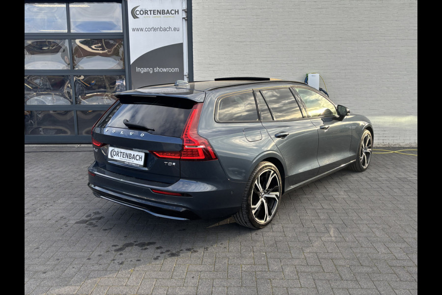 Volvo V60 2.0 T8 Plug-in hybrid AWD Ultra Dark | Zwenkbare trekhaak | Bowers&Wilkins | Stoelmassage + Verkoeling | Panoramadak | Memory | Blis |