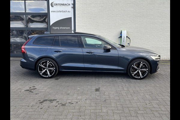 Volvo V60 2.0 T8 Plug-in hybrid AWD Ultra Dark | Zwenkbare trekhaak | Bowers&Wilkins | Stoelmassage + Verkoeling | Panoramadak | Memory | Blis |