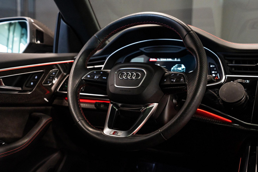 Audi SQ8 4.0 TFSI quattro *Bang & Olufsen / Panorama / Vierwielbesturing / HUD / Surround-view / Standverwarming*