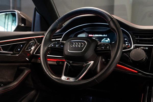Audi SQ8 4.0 TFSI quattro *Bang & Olufsen / Panorama / Vierwielbesturing / HUD / Surround-view / Standverwarming*