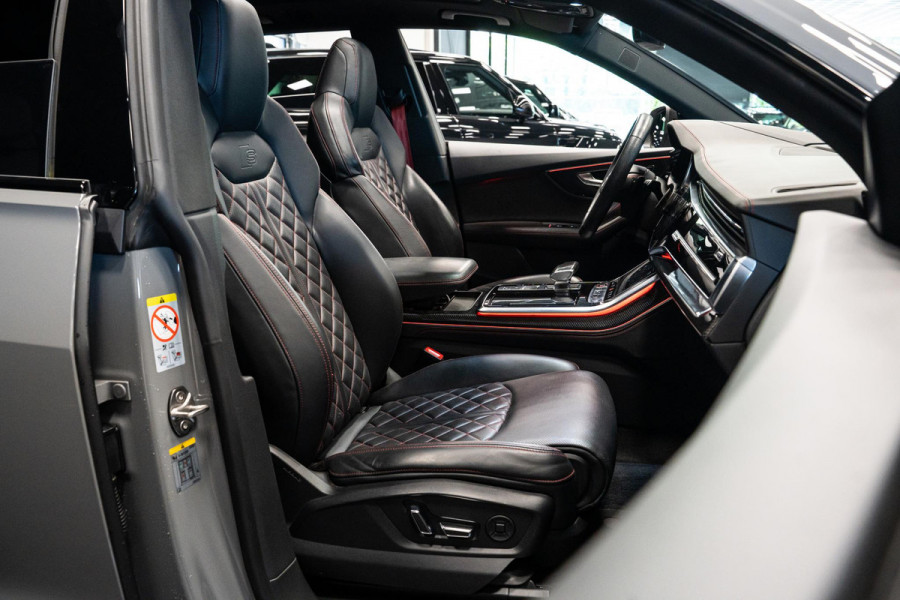 Audi SQ8 4.0 TFSI quattro *Bang & Olufsen / Panorama / Vierwielbesturing / HUD / Surround-view / Standverwarming*