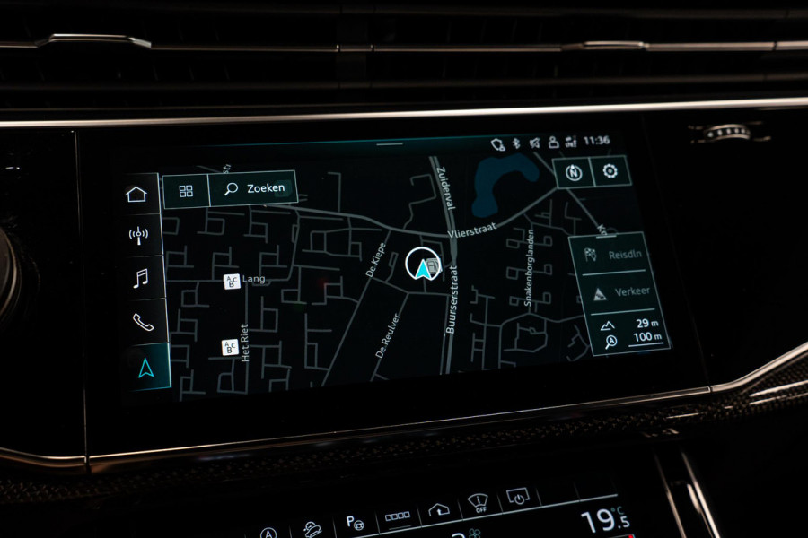 Audi SQ8 4.0 TFSI quattro *Bang & Olufsen / Panorama / Vierwielbesturing / HUD / Surround-view / Standverwarming*