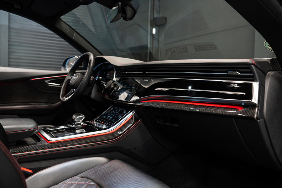 Audi SQ8 4.0 TFSI quattro *Bang & Olufsen / Panorama / Vierwielbesturing / HUD / Surround-view / Standverwarming*