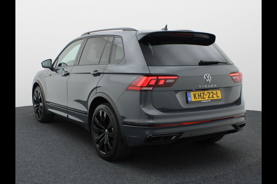 Volkswagen Tiguan 1.5 TSI R-Line Business+ | Trekhaak wegkl. | 20" | Elk. A-klep | IQ Light | Camera | Prijs Rijklaar!!