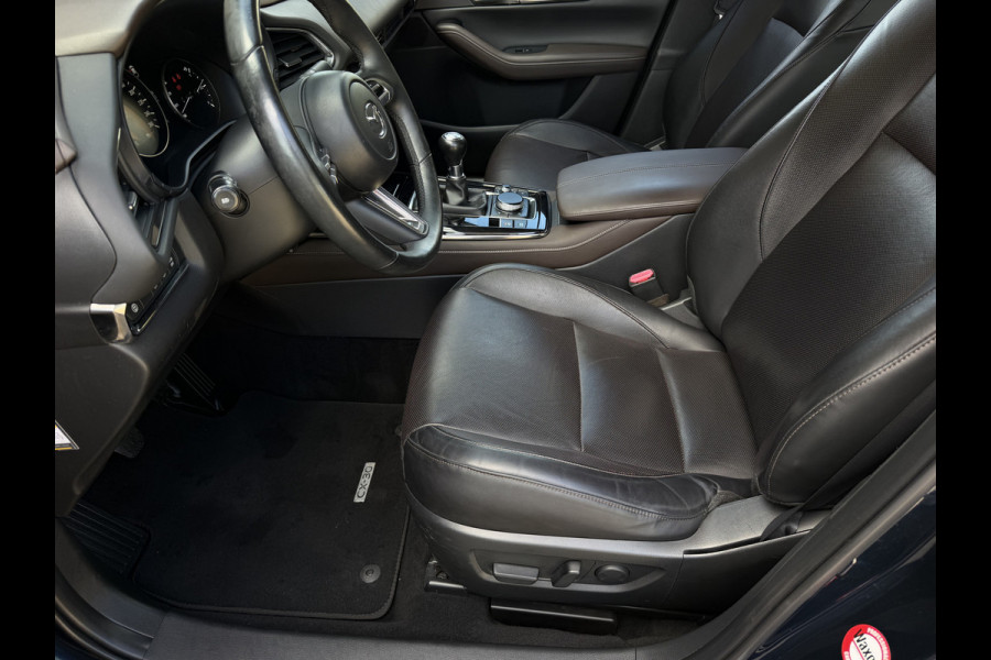 Mazda CX-30 2.0 e-SkyActiv-X M Hybrid Comfort / Keyless / Trekhaak / 18"LM / Carplay / Navi / PDC + Camera