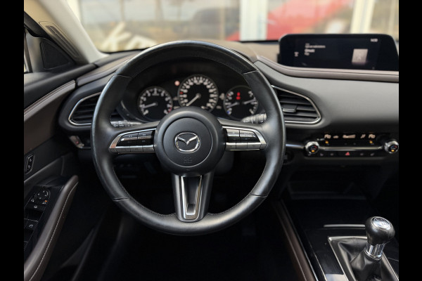 Mazda CX-30 2.0 e-SkyActiv-X M Hybrid Comfort / Keyless / Trekhaak / 18"LM / Carplay / Navi / PDC + Camera