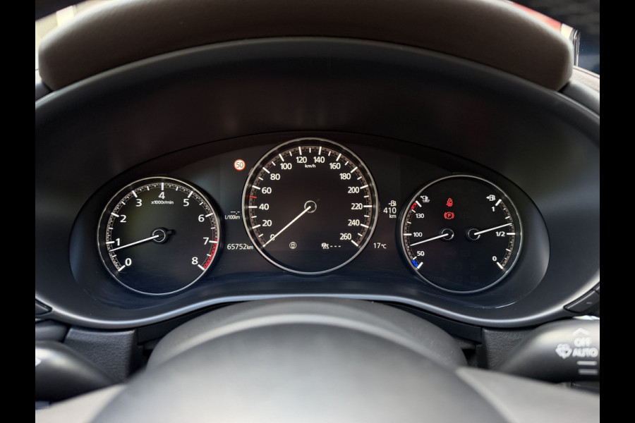 Mazda CX-30 2.0 e-SkyActiv-X M Hybrid Comfort / Keyless / Trekhaak / 18"LM / Carplay / Navi / PDC + Camera