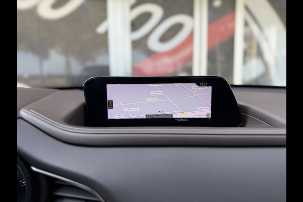 Mazda CX-30 2.0 e-SkyActiv-X M Hybrid Comfort / Keyless / Trekhaak / 18"LM / Carplay / Navi / PDC + Camera