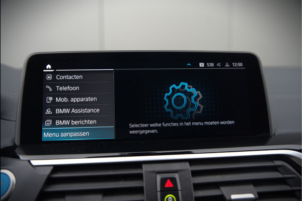 BMW iX3 High Executive 80 kWh | Panoramadak | Harman Kardon | Head-Up Display | Adaptive Cruise Control | Stoelverwarming | Dodehoekdetectie | Keyless | Trekhaak | 360 Camera | Ambiance Verlichting |