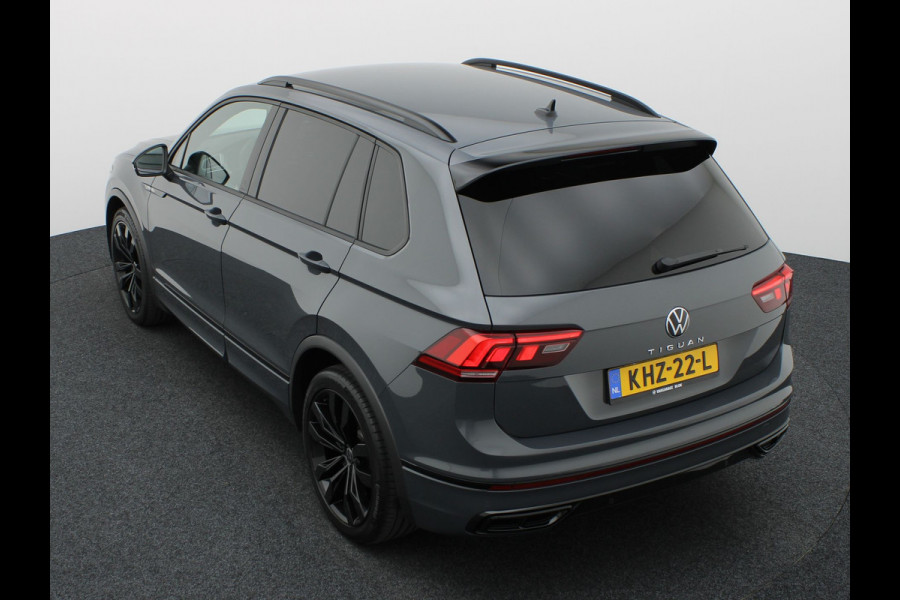 Volkswagen Tiguan 1.5 TSI R-Line Business+ | Trekhaak wegkl. | 20" | Elk. A-klep | IQ Light | Camera | Prijs Rijklaar!!