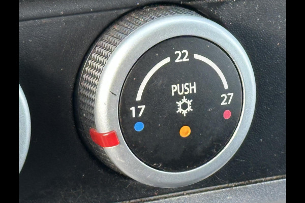 FUSO Canter 3C15 3.0 DI 340 bakwagen met deuren airco|trekhaak