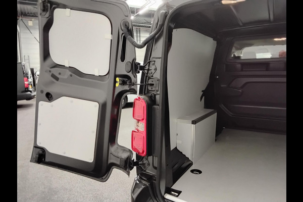Opel Vivaro 1.5 Diesel 120pk L3 Dubbele Cabine Apple Carplay /  Android Auto Parkeersensoren V+A Trekhaak Camera Navigatie Cruise Control LED koplampen houten afwerking laadruimte